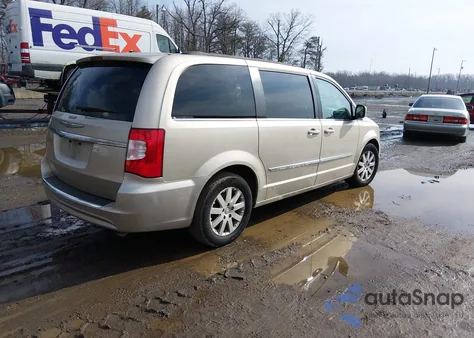 2014 Chrysler Town & Country Touring из США, поврежденный, VIN 2C4RC1BG4ER231544